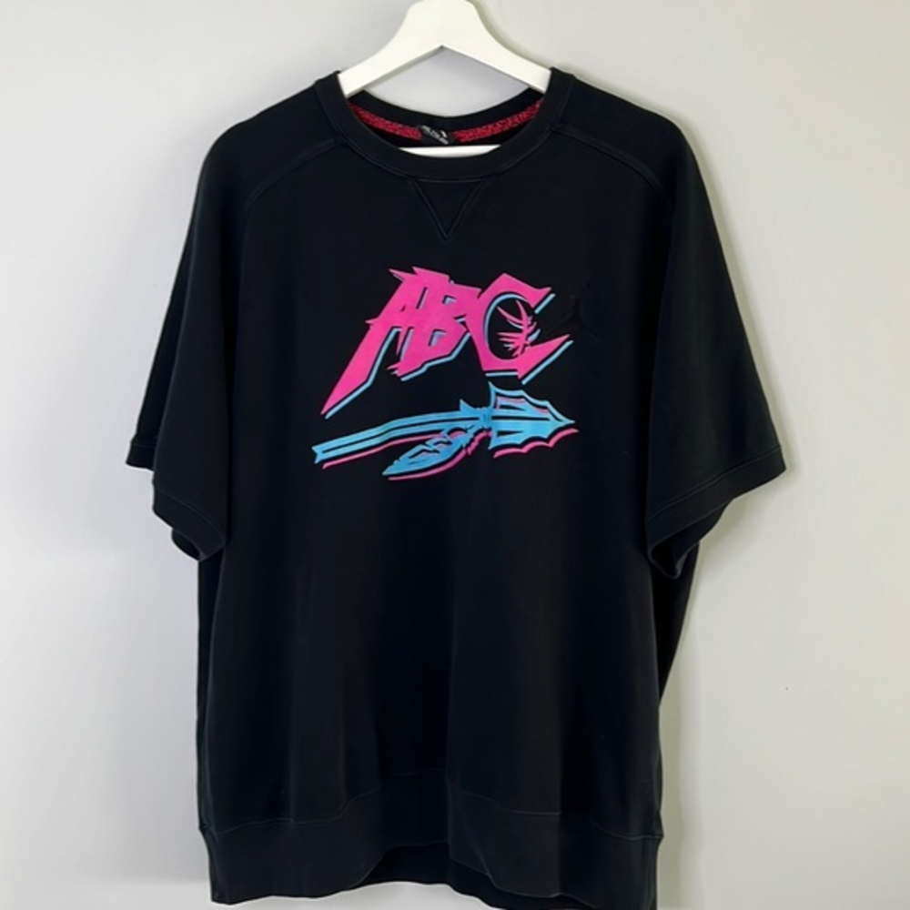 Nike Jordan crew neck shirt ABC‎ in pink and blue